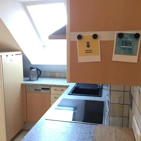 Appartement Ruhige 3-zimmer-wohnung Am Stadtrand Mit Bergblick *